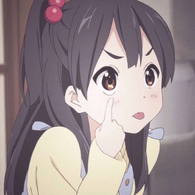 年轻人爱上买“美丽小垃圾”